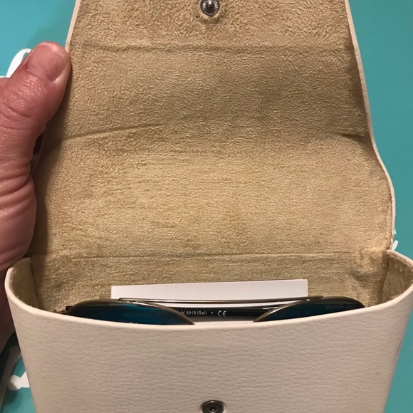 Authentic MK aviators - Picture 13 of 14